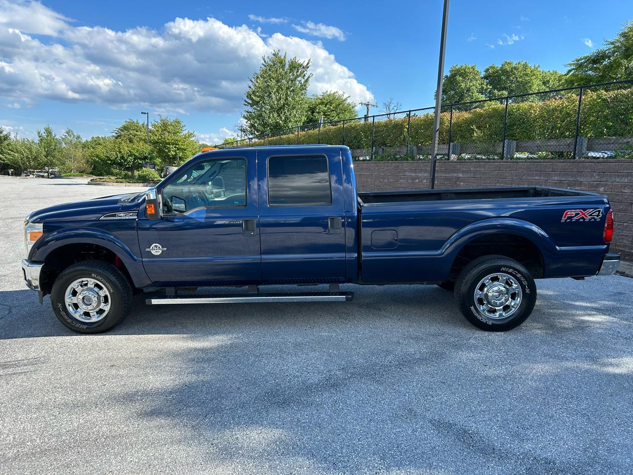 Ford F-350 SD XLT Crew Cab Long Bed 4WD 2012