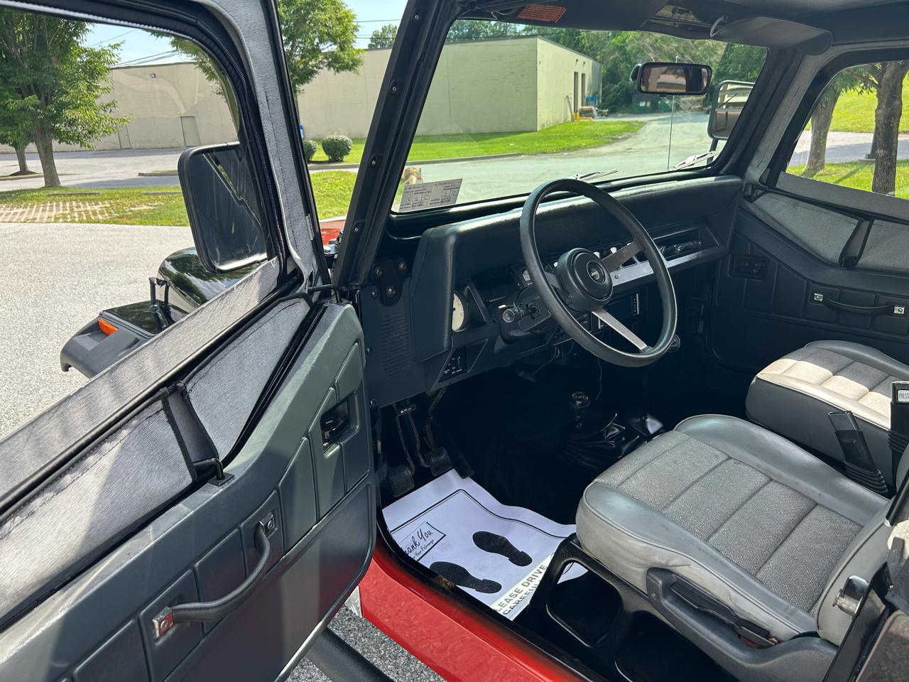 Jeep Wrangler S 1995