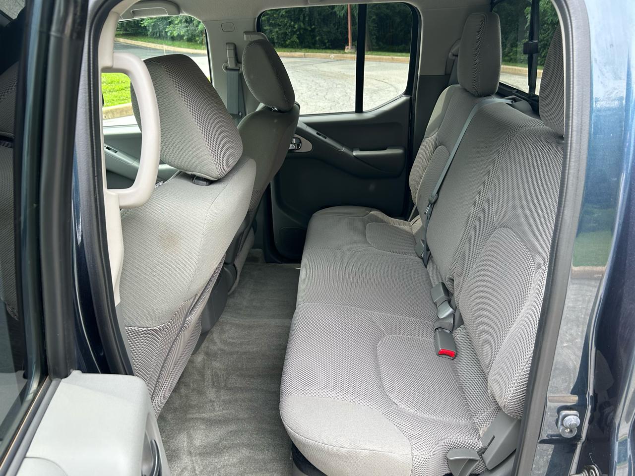 Nissan Frontier PRO-4X Crew Cab 4WD 2014