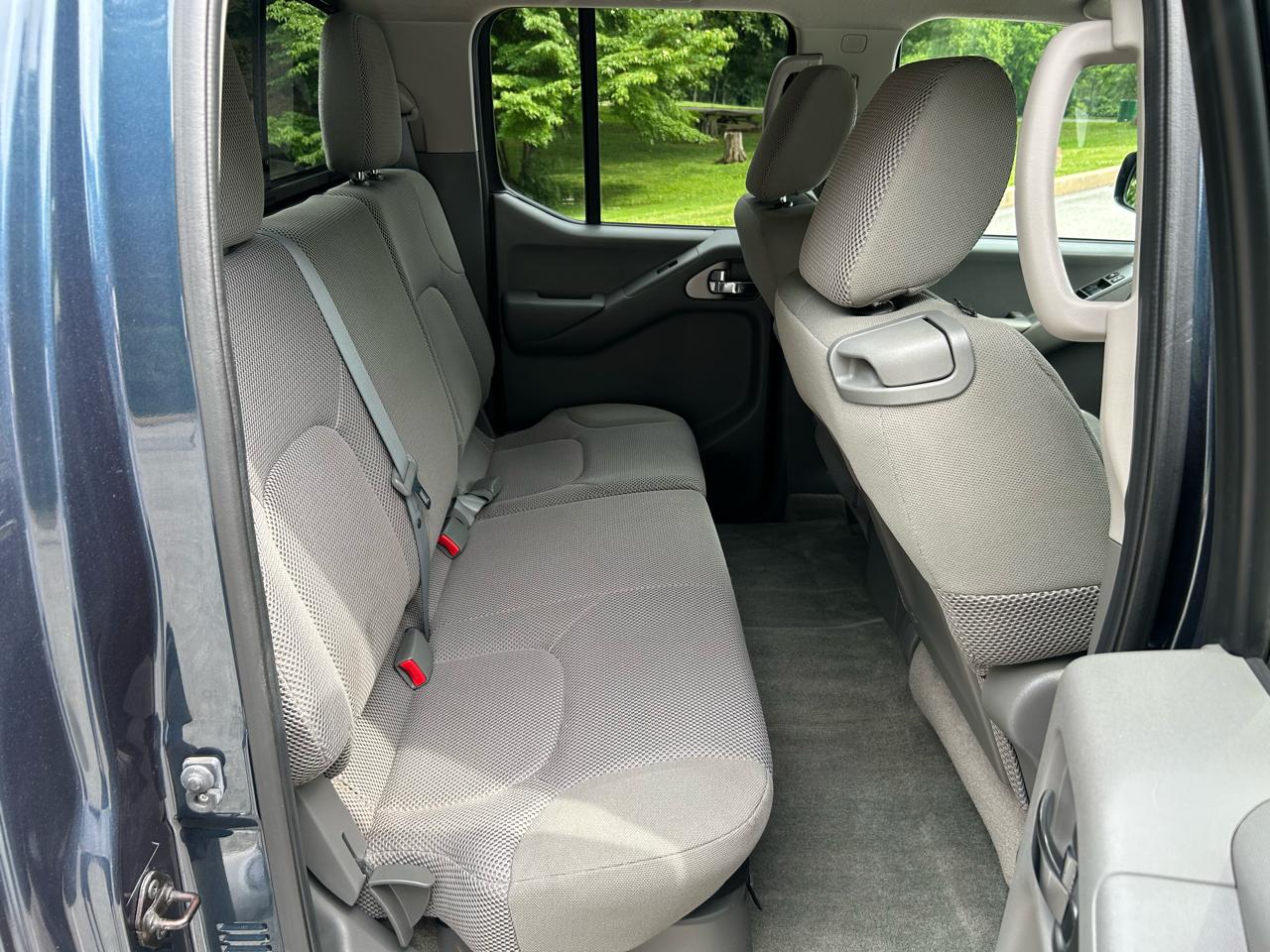 Nissan Frontier PRO-4X Crew Cab 4WD 2014