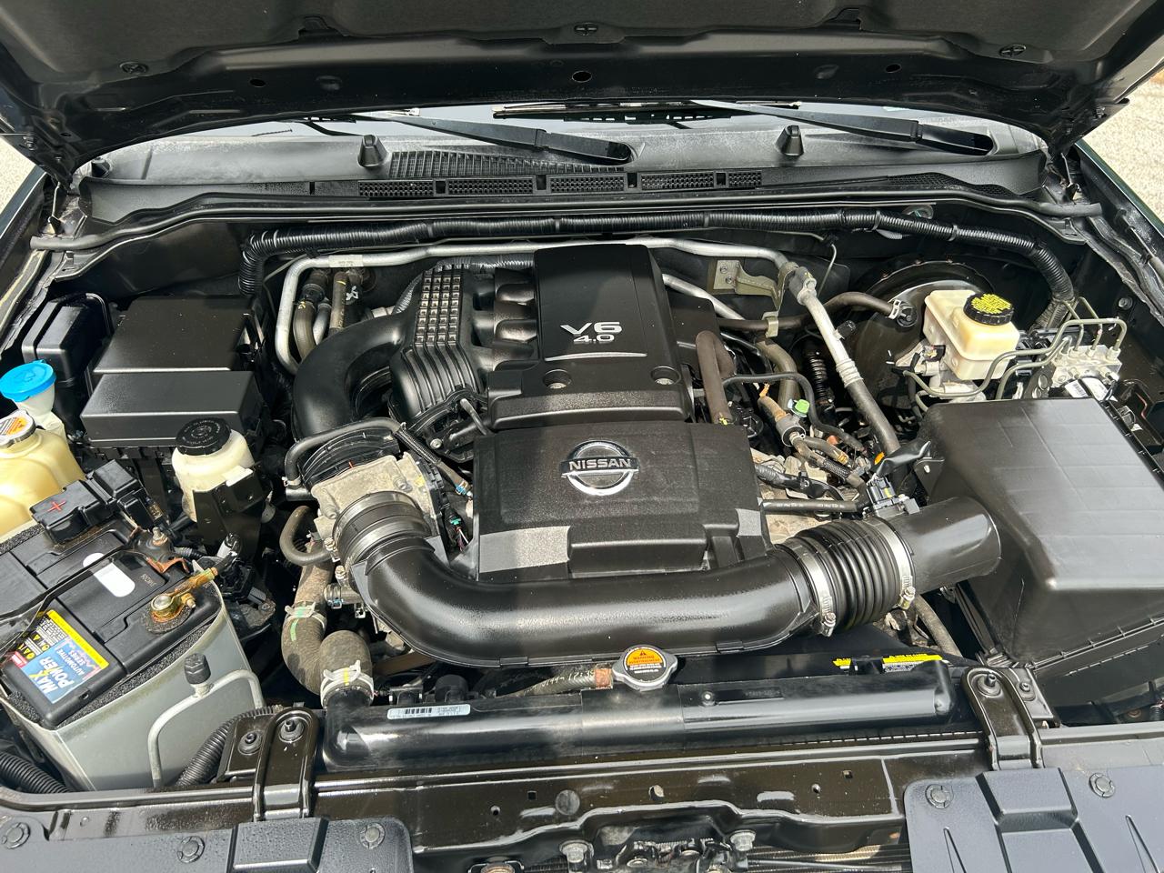 Nissan Frontier PRO-4X Crew Cab 4WD 2014