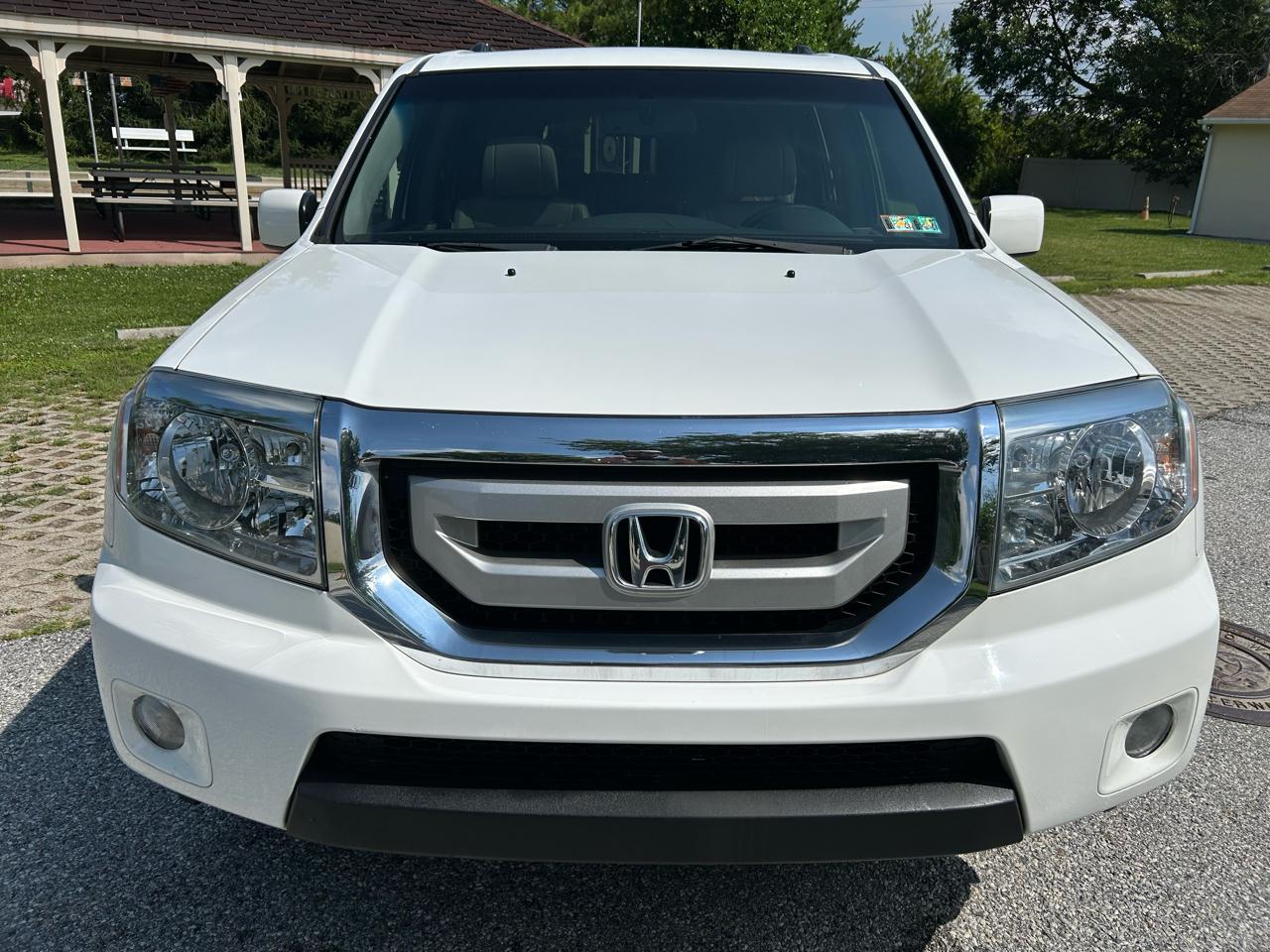 Honda Pilot EX-L 4WD 5-Spd AT 2011