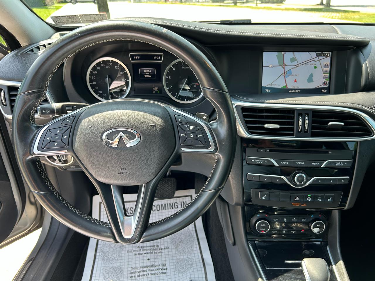 Infiniti QX30 Luxury AWD 2018