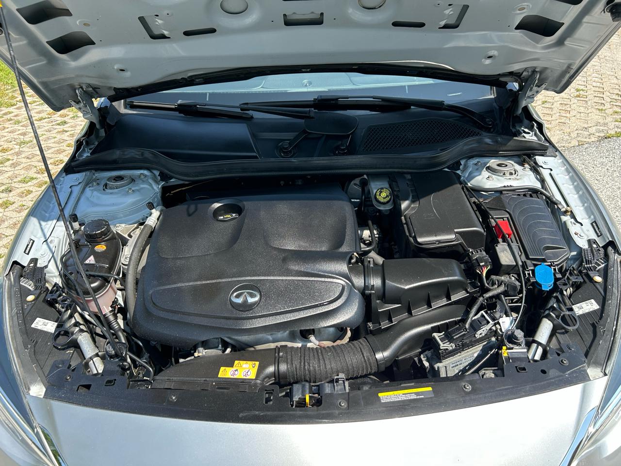 Infiniti QX30 Luxury AWD 2018