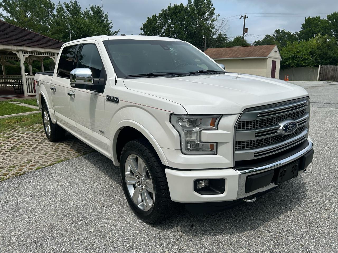 Ford F-150 Platinum SuperCrew 5.5-ft. Bed 4WD 2015