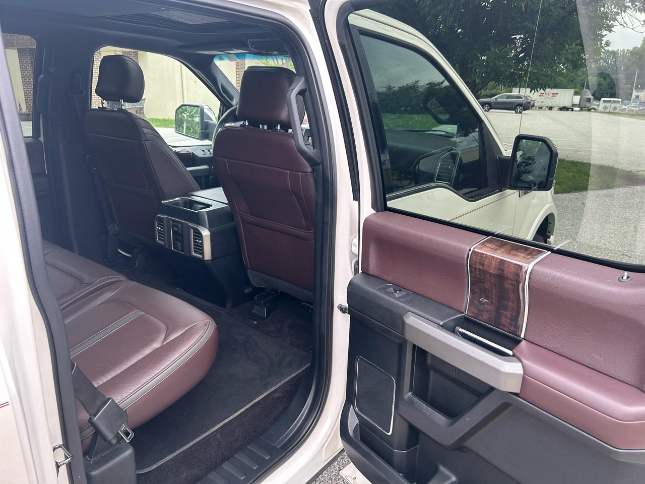 Ford F-150 Platinum SuperCrew 5.5-ft. Bed 4WD 2015