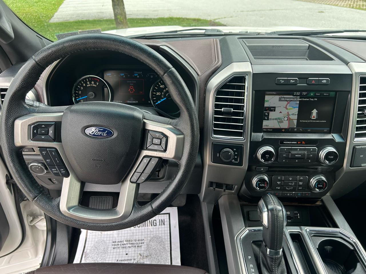 Ford F-150 Platinum SuperCrew 5.5-ft. Bed 4WD 2015