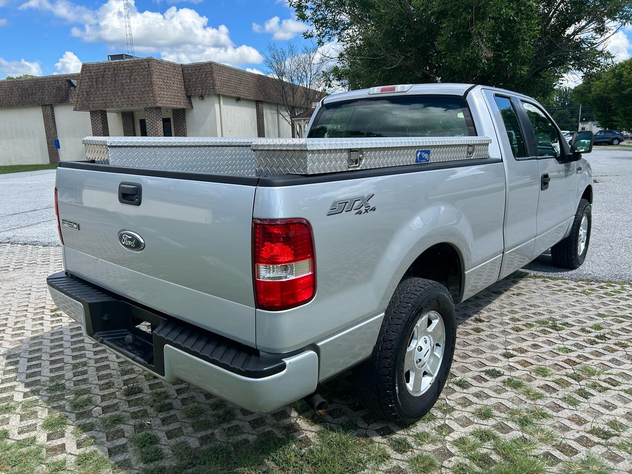 Ford F-150 STX SuperCab 4WD 2006