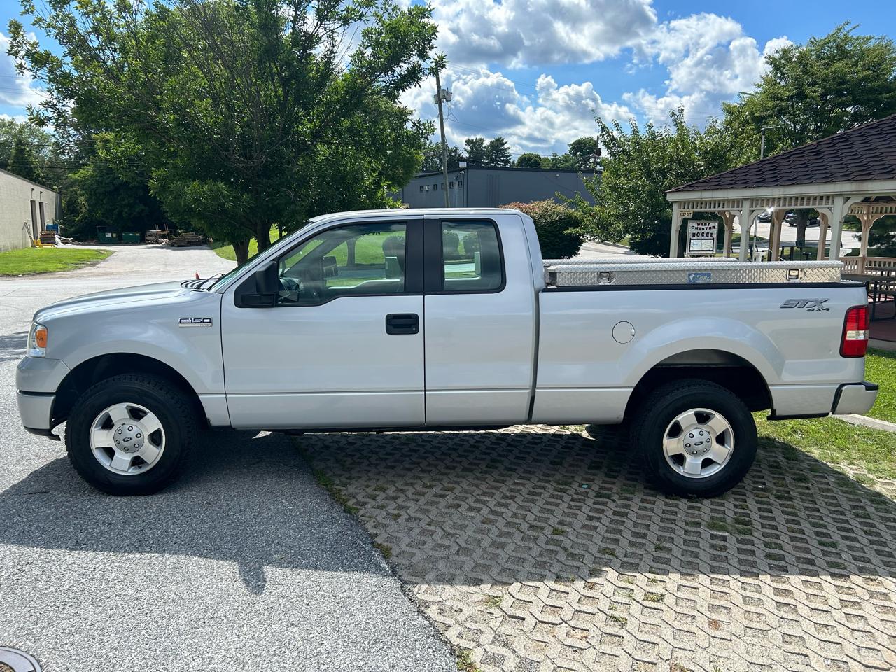 Ford F-150 STX SuperCab 4WD 2006