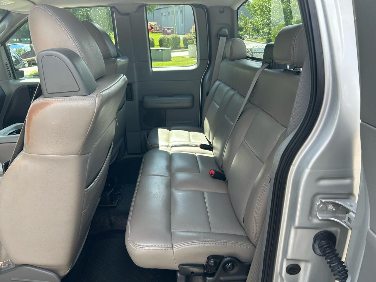 Ford F-150 STX SuperCab 4WD 2006