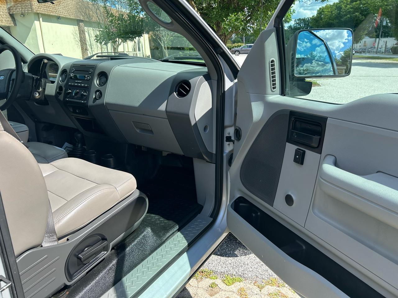 Ford F-150 STX SuperCab 4WD 2006