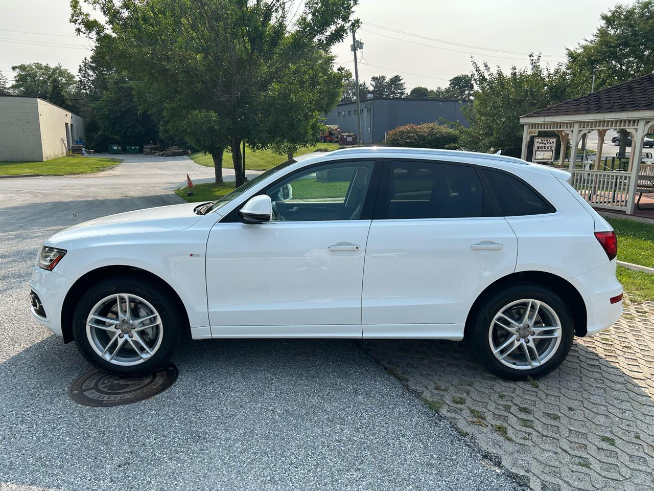 Audi Q5 3.0T Premium Plus quattro 2015