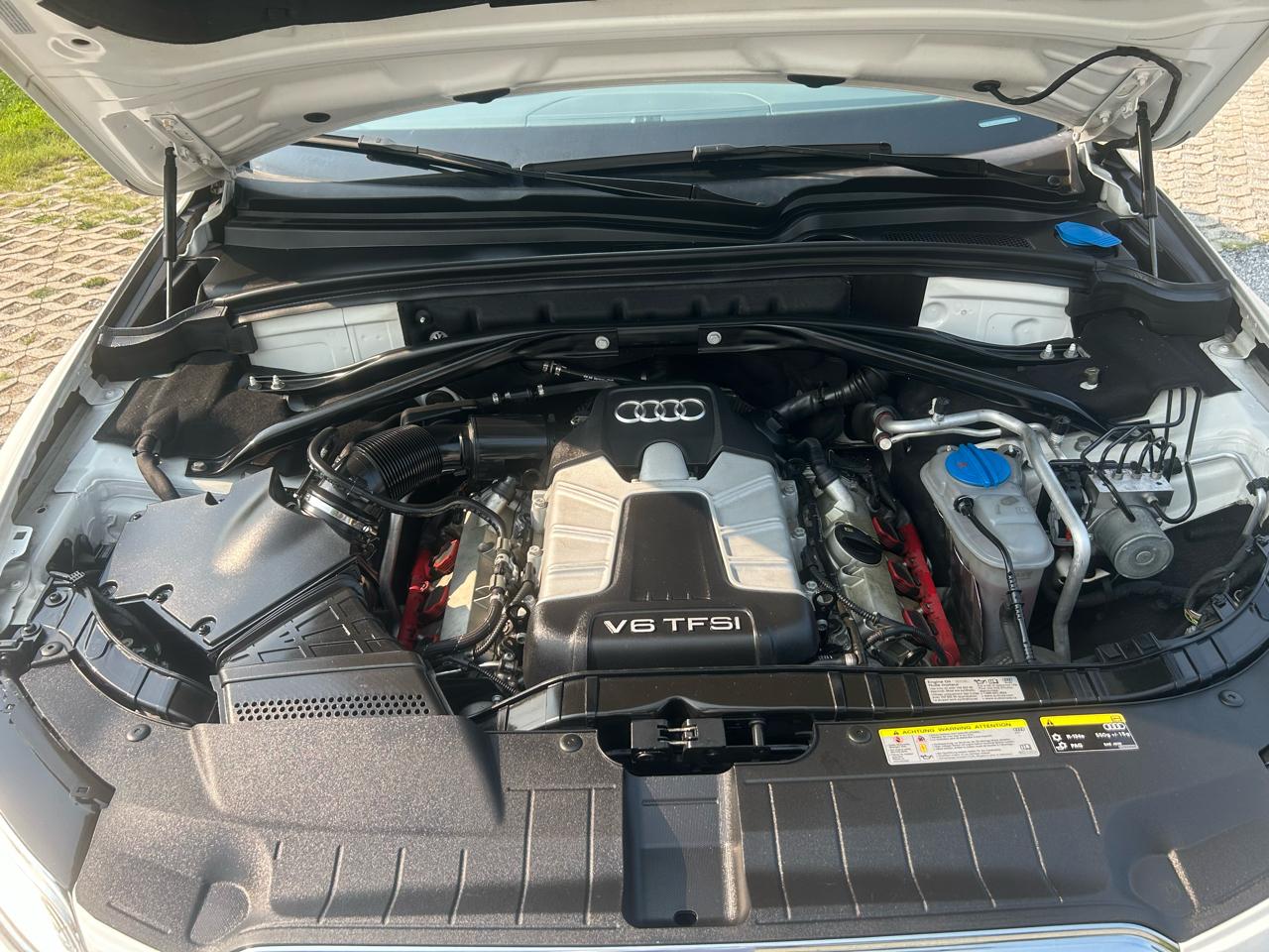 Audi Q5 3.0T Premium Plus quattro 2015