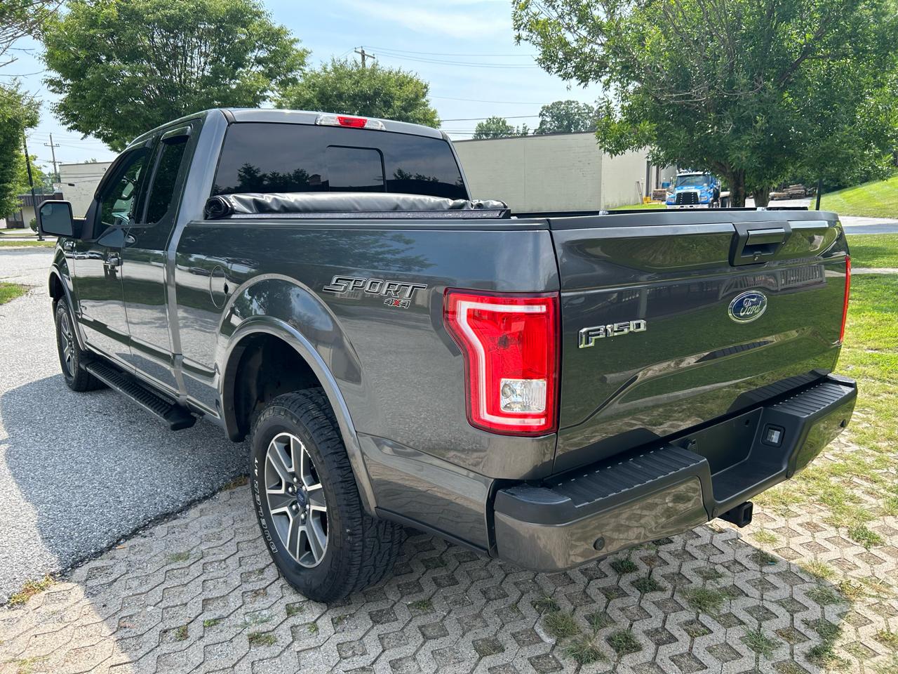 Ford F-150 XLT SuperCab 6.5-ft. Bed 4WD 2016