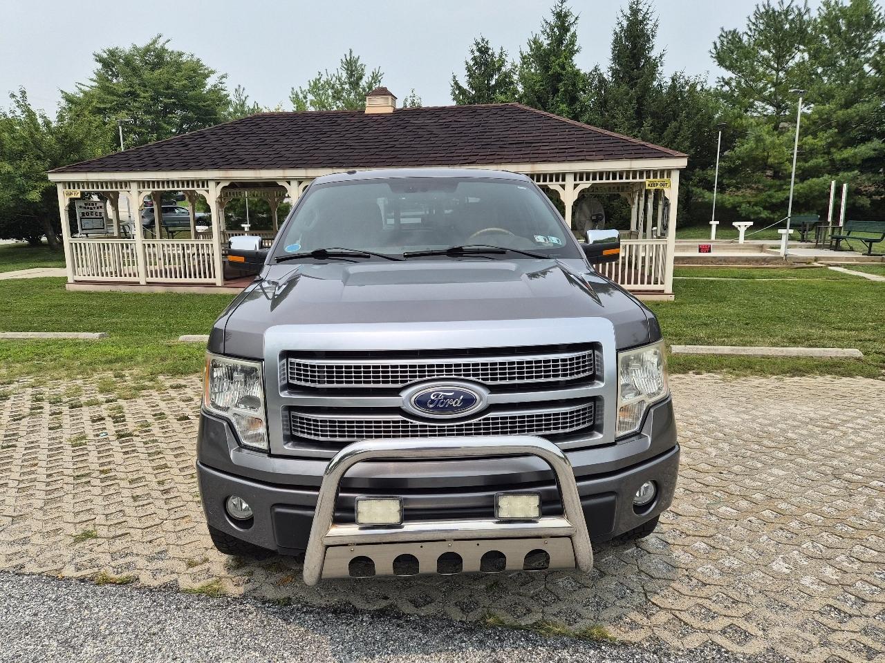 Ford F-150 Lariat SuperCrew 5.5-ft. Bed 4WD 2010