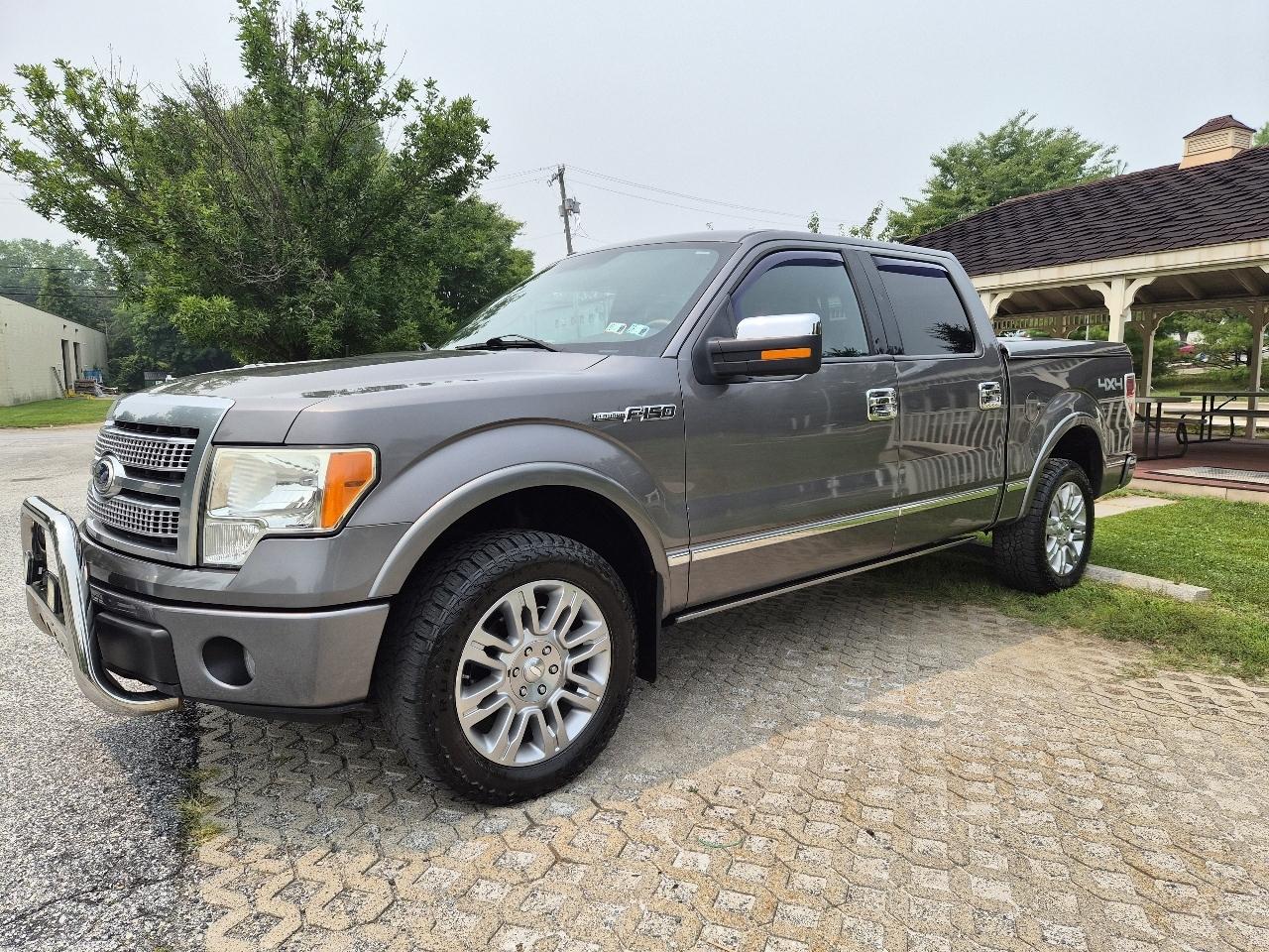 Ford F-150 Lariat SuperCrew 5.5-ft. Bed 4WD 2010