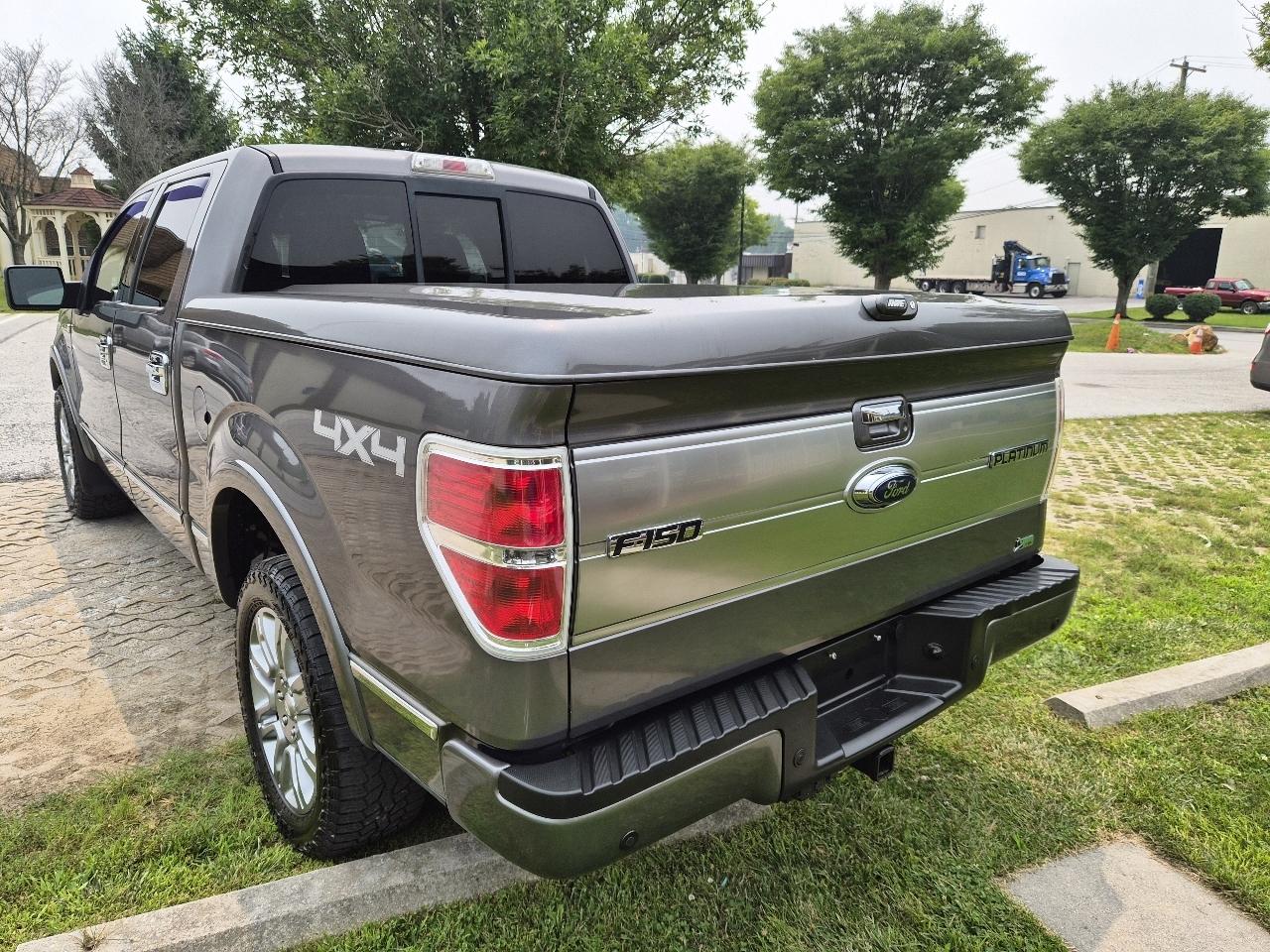 Ford F-150 Lariat SuperCrew 5.5-ft. Bed 4WD 2010