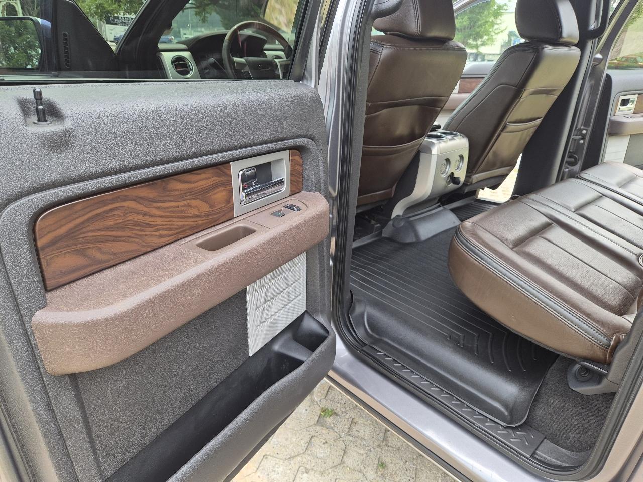 Ford F-150 Lariat SuperCrew 5.5-ft. Bed 4WD 2010