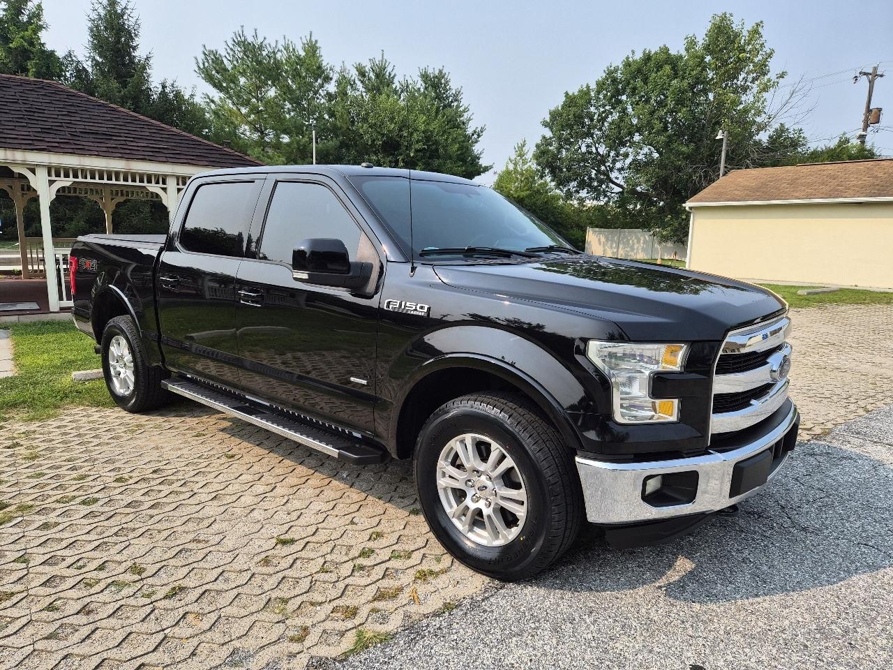Ford F-150 Lariat SuperCrew 5.5-ft. Bed 4WD 2016