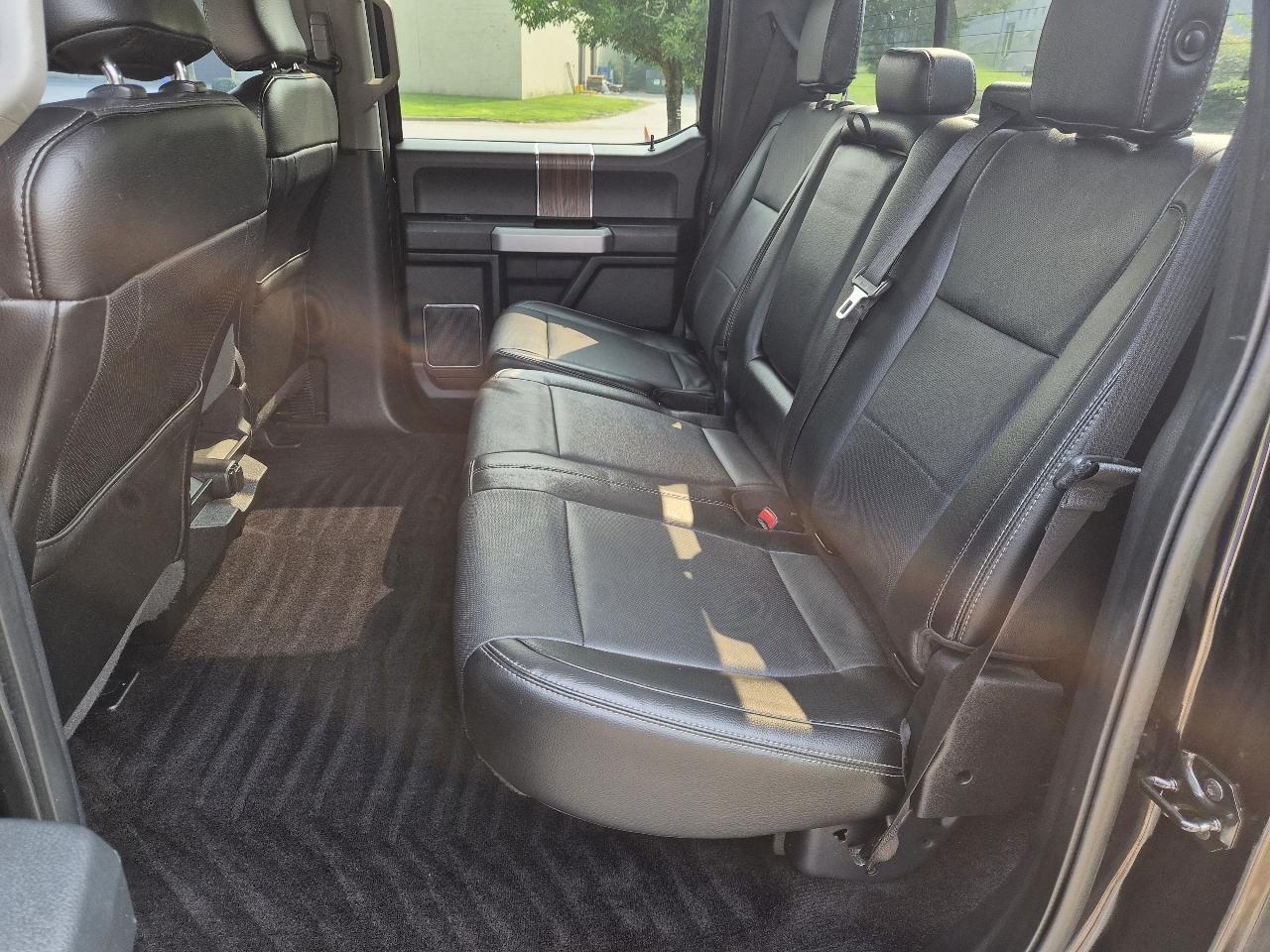 Ford F-150 Lariat SuperCrew 5.5-ft. Bed 4WD 2016