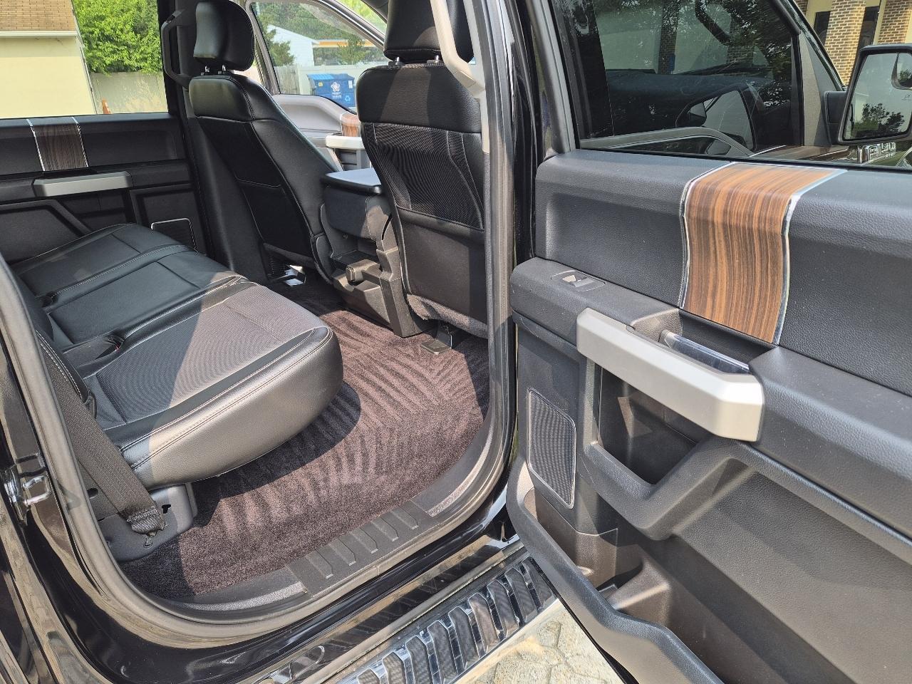 Ford F-150 Lariat SuperCrew 5.5-ft. Bed 4WD 2016