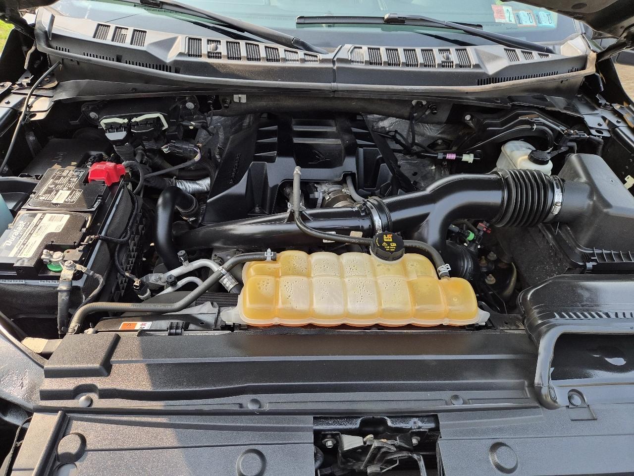 Ford F-150 Lariat SuperCrew 5.5-ft. Bed 4WD 2016