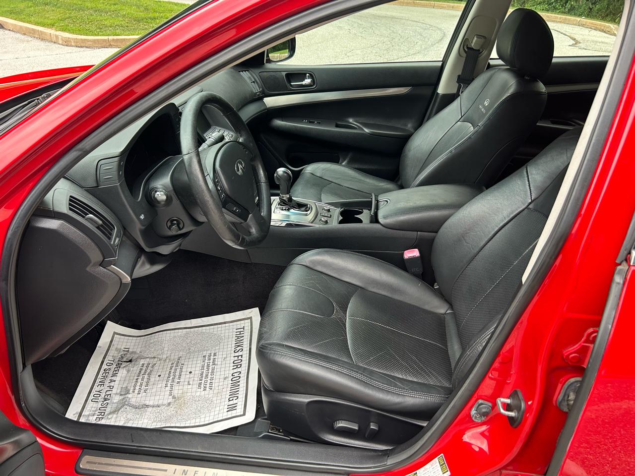 Infiniti G Sedan G37x AWD 2011