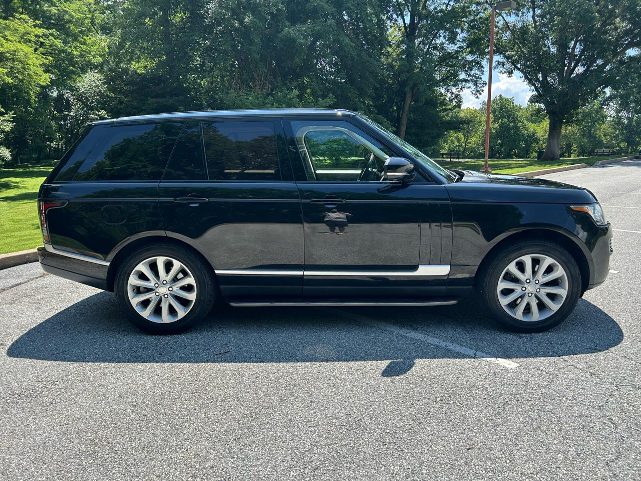 Land Rover Range Rover 3.0L V6 Supercharged HSE 2014