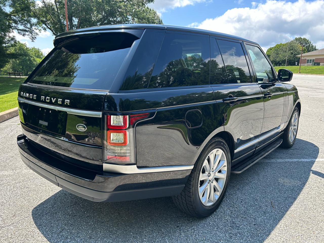 Land Rover Range Rover 3.0L V6 Supercharged HSE 2014