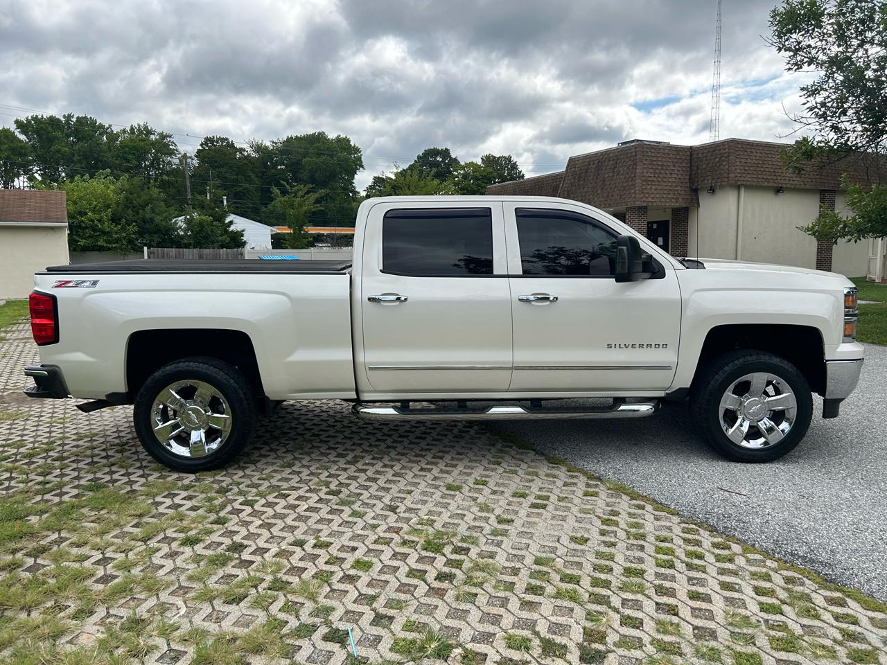 Chevrolet Silverado 1500 2LZ Crew Cab Long Box 4WD 2014