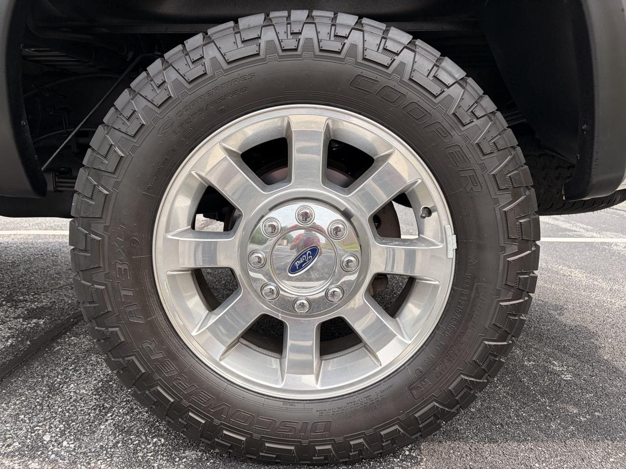 Ford F-250 SD Lariat Crew Cab 4WD 2010