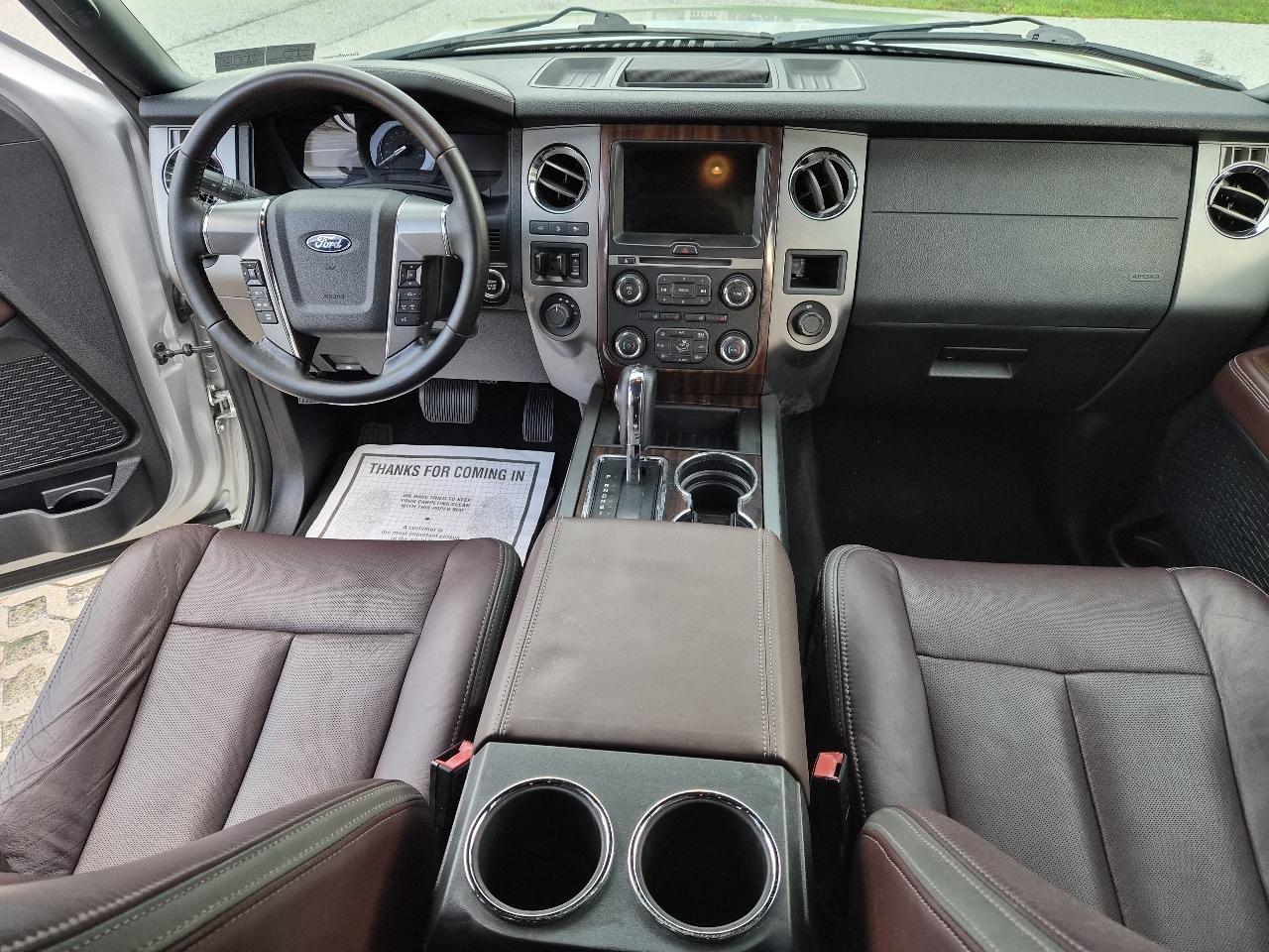 Ford Expedition EL Platinum 4WD 2017
