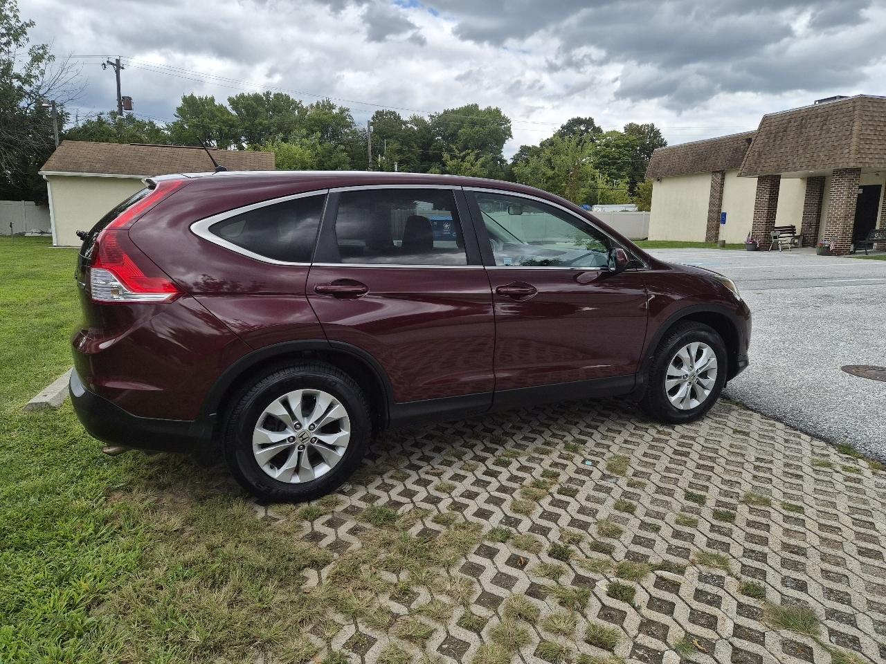 Honda CR-V EX 4WD 5-Speed AT 2014