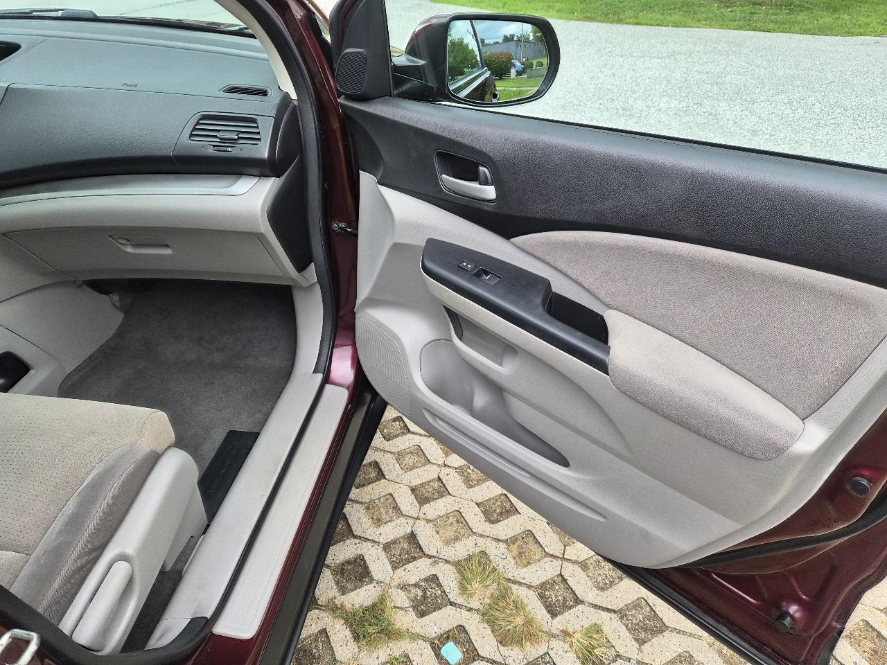 Honda CR-V EX 4WD 5-Speed AT 2014