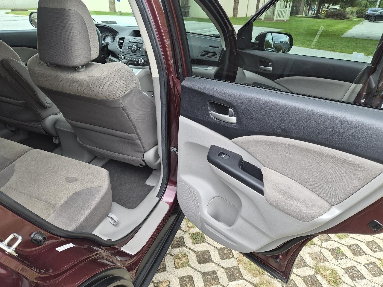 Honda CR-V EX 4WD 5-Speed AT 2014