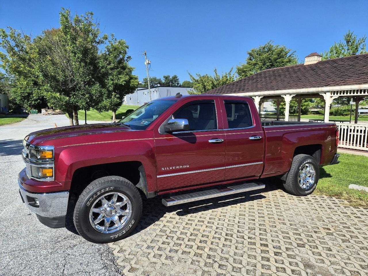 Chevrolet Silverado 1500 2LT Double Cab 2WD 2014