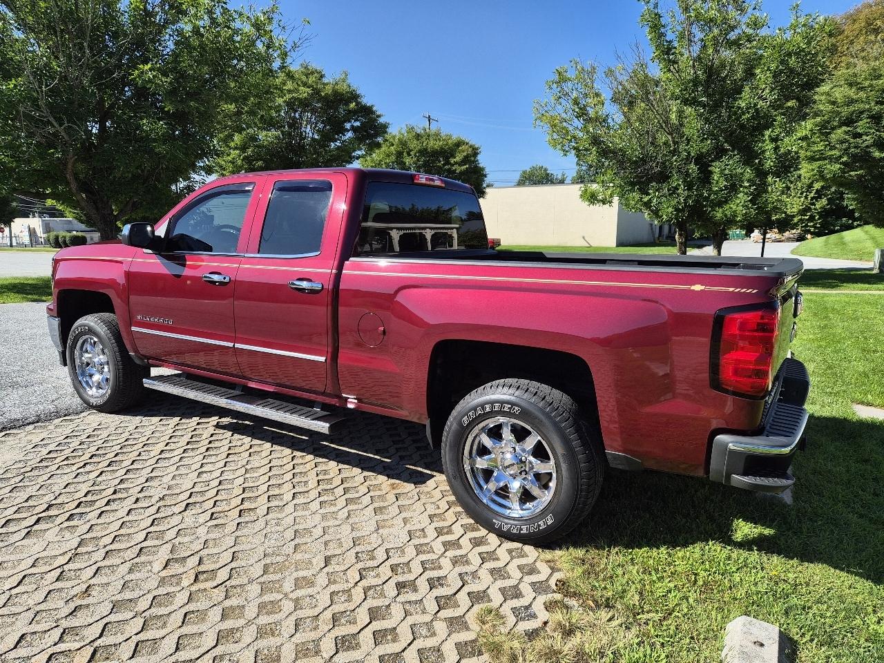 Chevrolet Silverado 1500 2LT Double Cab 2WD 2014