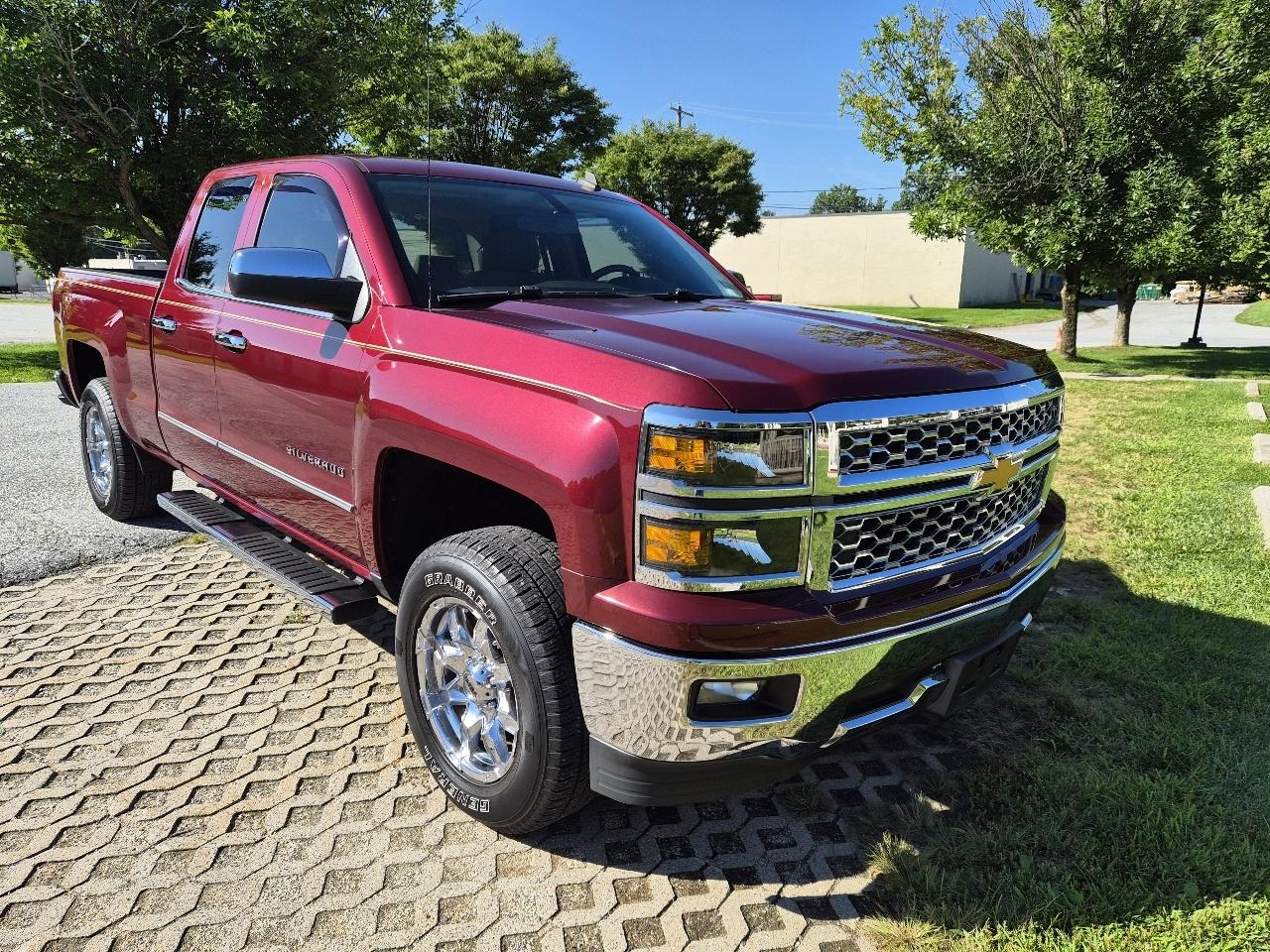 Chevrolet Silverado 1500 2LT Double Cab 2WD 2014