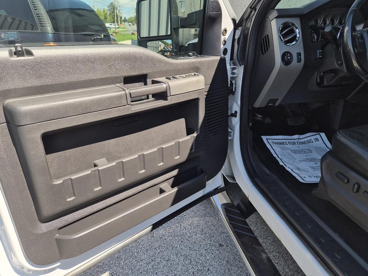 Ford F-350 SD Lariat Crew Cab 4WD 2014