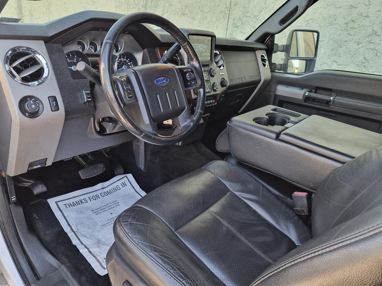 Ford F-350 SD Lariat Crew Cab 4WD 2014