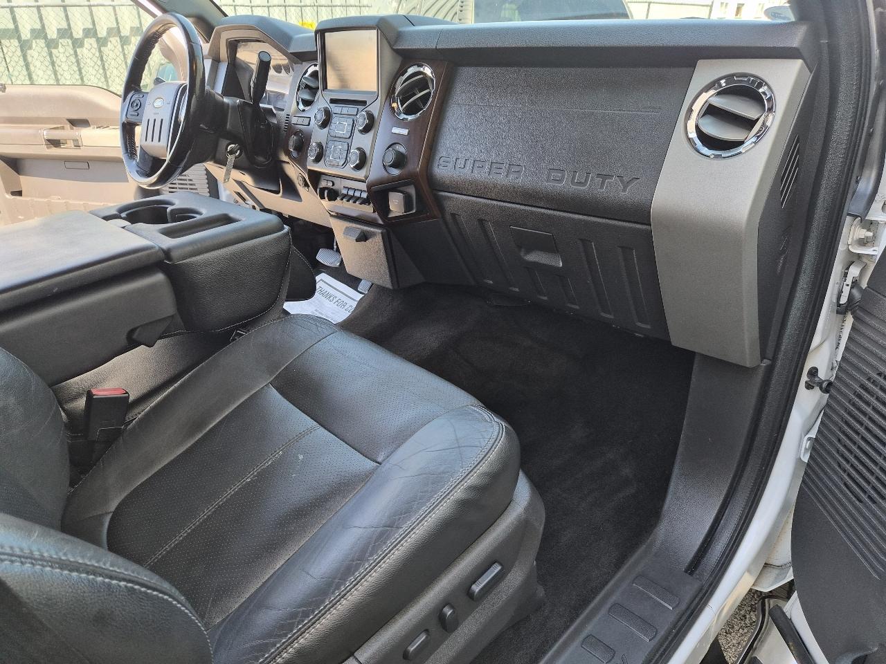 Ford F-350 SD Lariat Crew Cab 4WD 2014