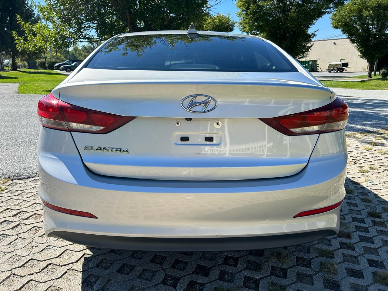Hyundai Elantra 4dr Sdn Auto SE 2017