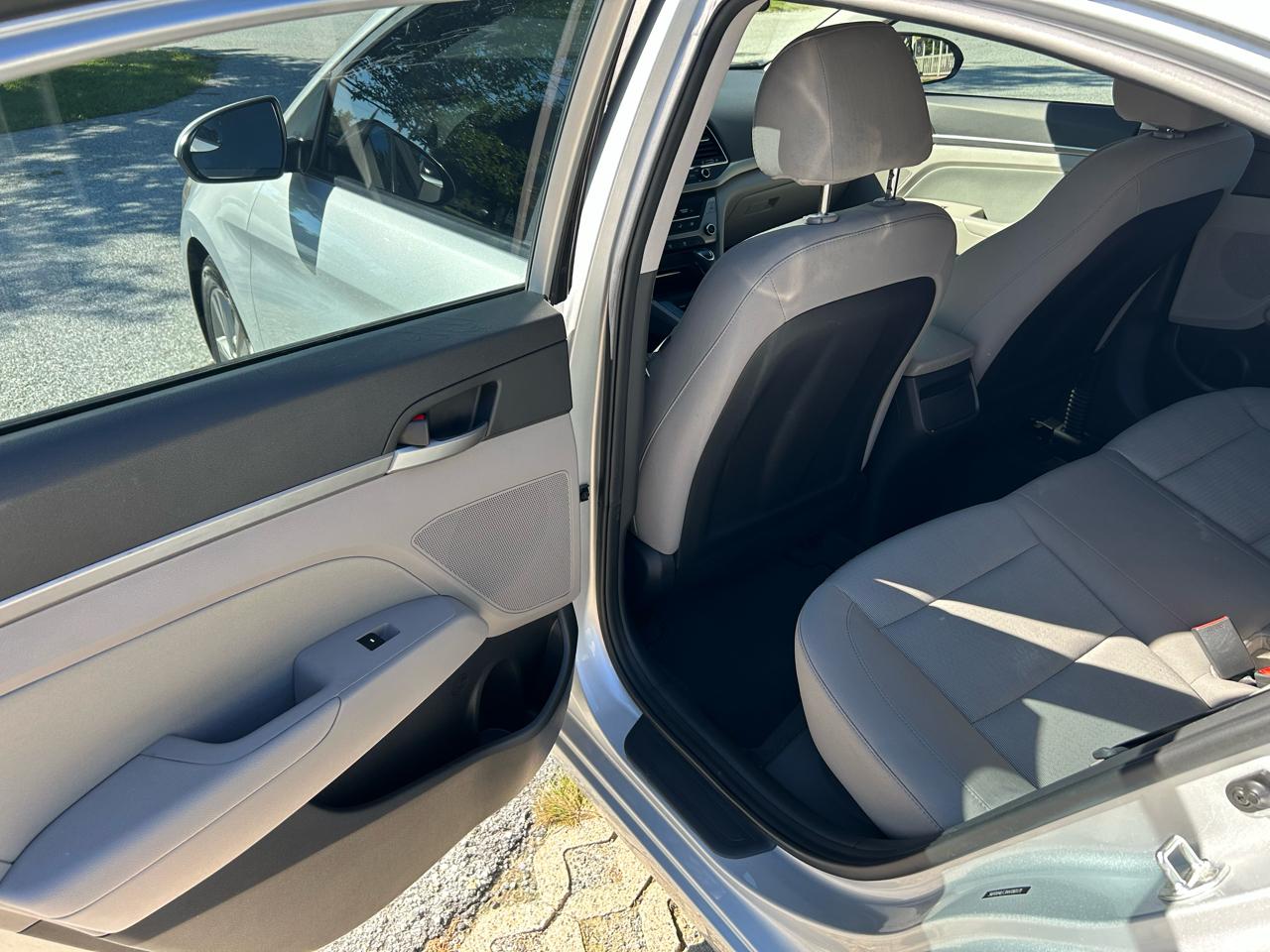 Hyundai Elantra 4dr Sdn Auto SE 2017