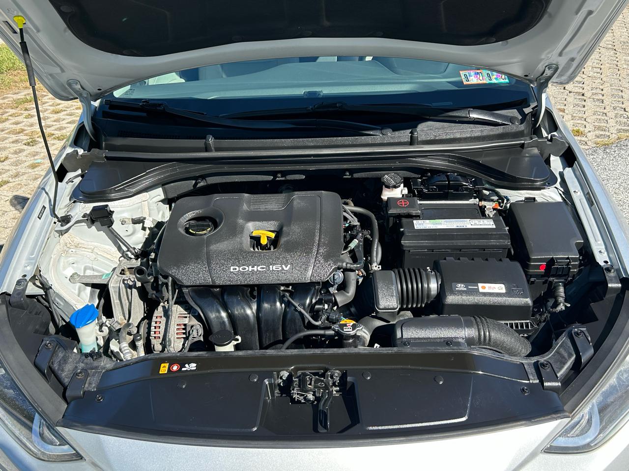 Hyundai Elantra 4dr Sdn Auto SE 2017
