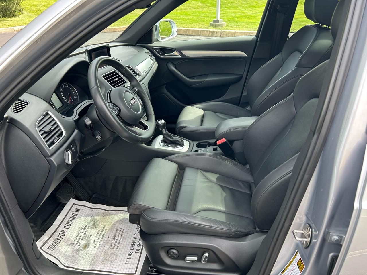 Audi Q3 2.0T quattro Premium Plus 2016