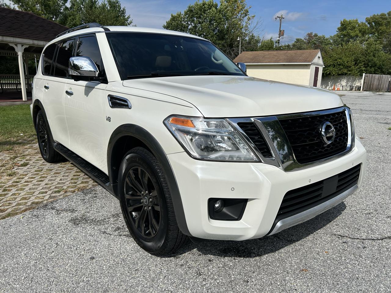 Nissan Armada Platinum AWD 2017