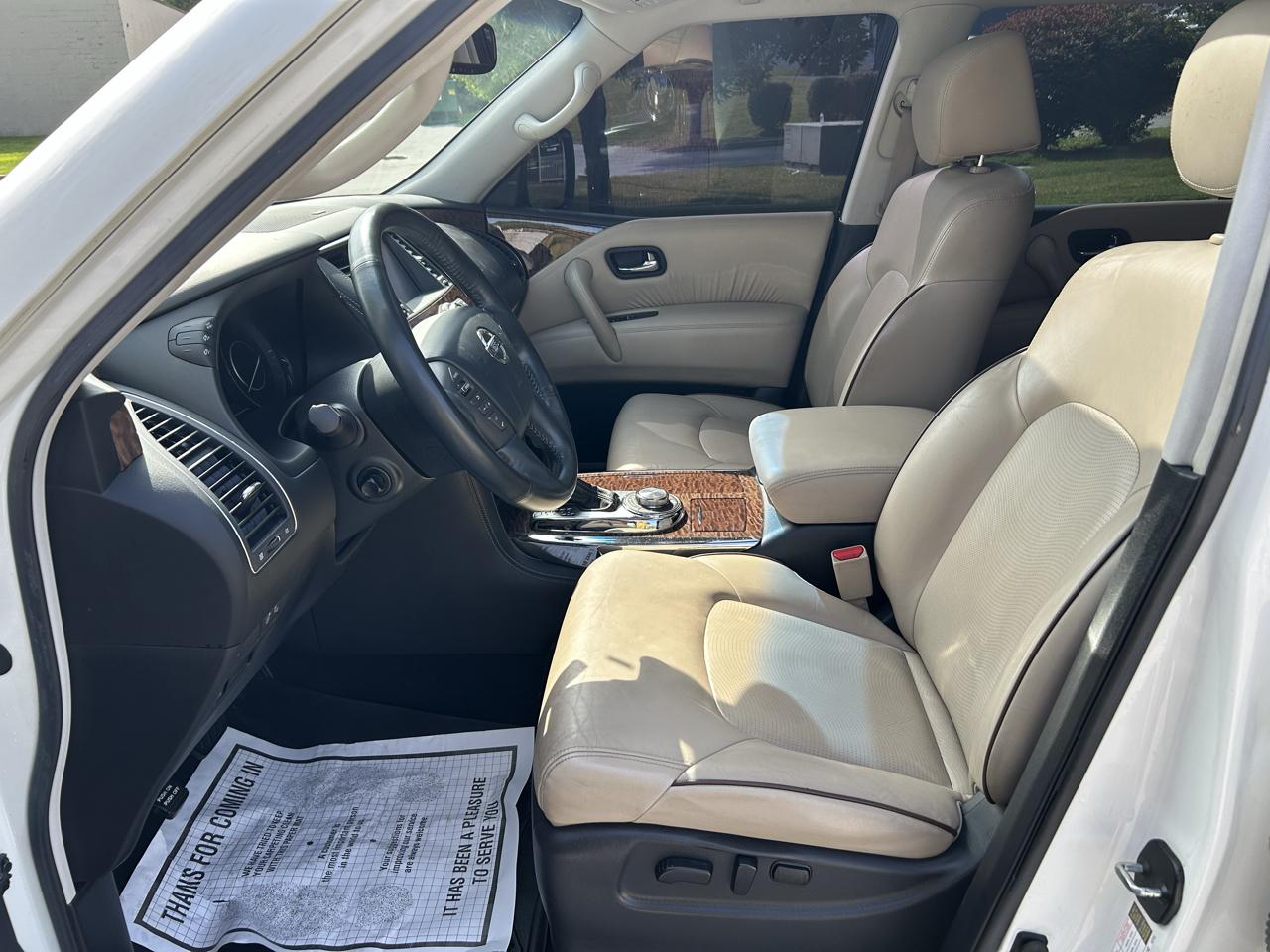 Nissan Armada Platinum AWD 2017