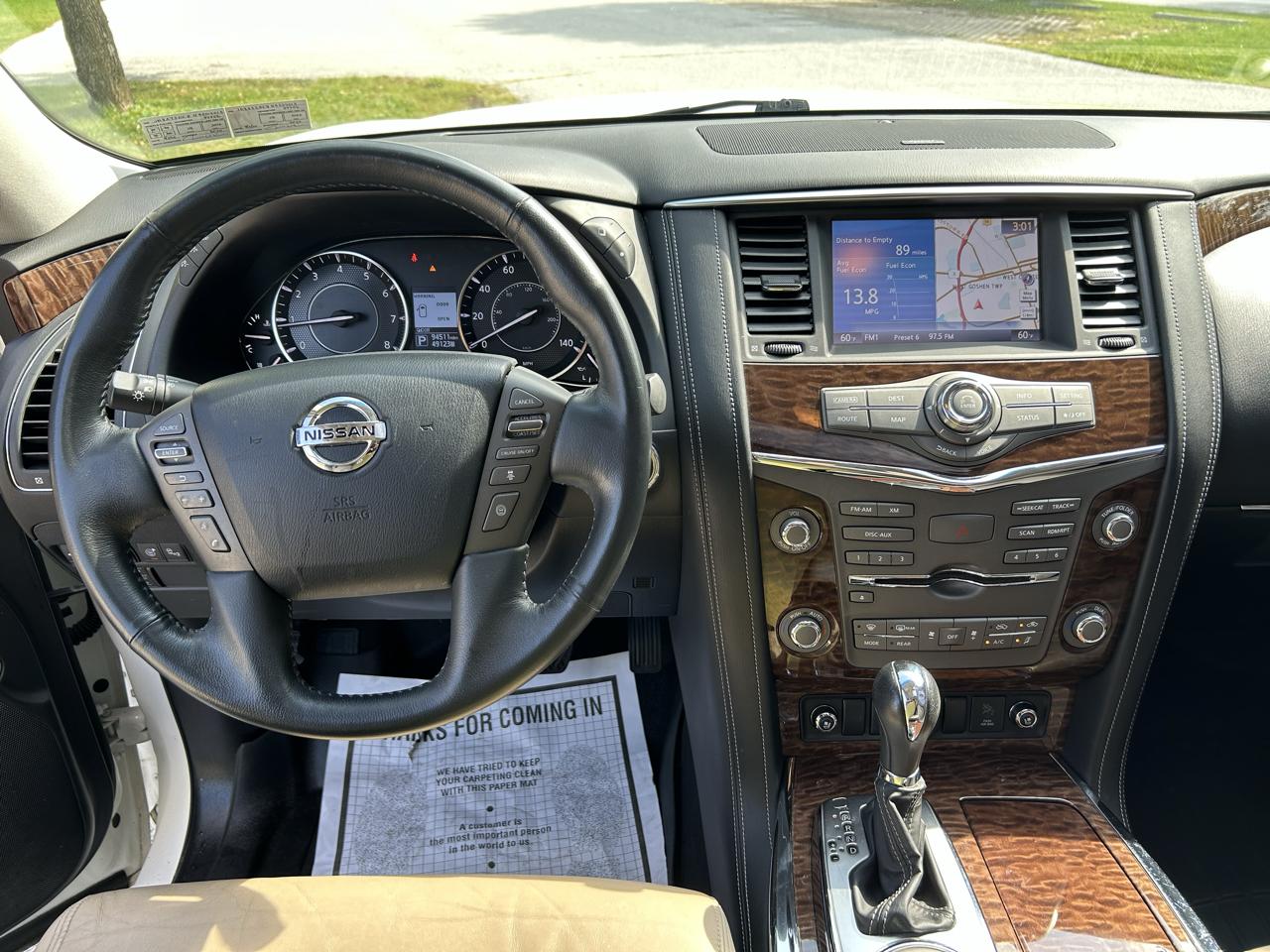 Nissan Armada Platinum AWD 2017