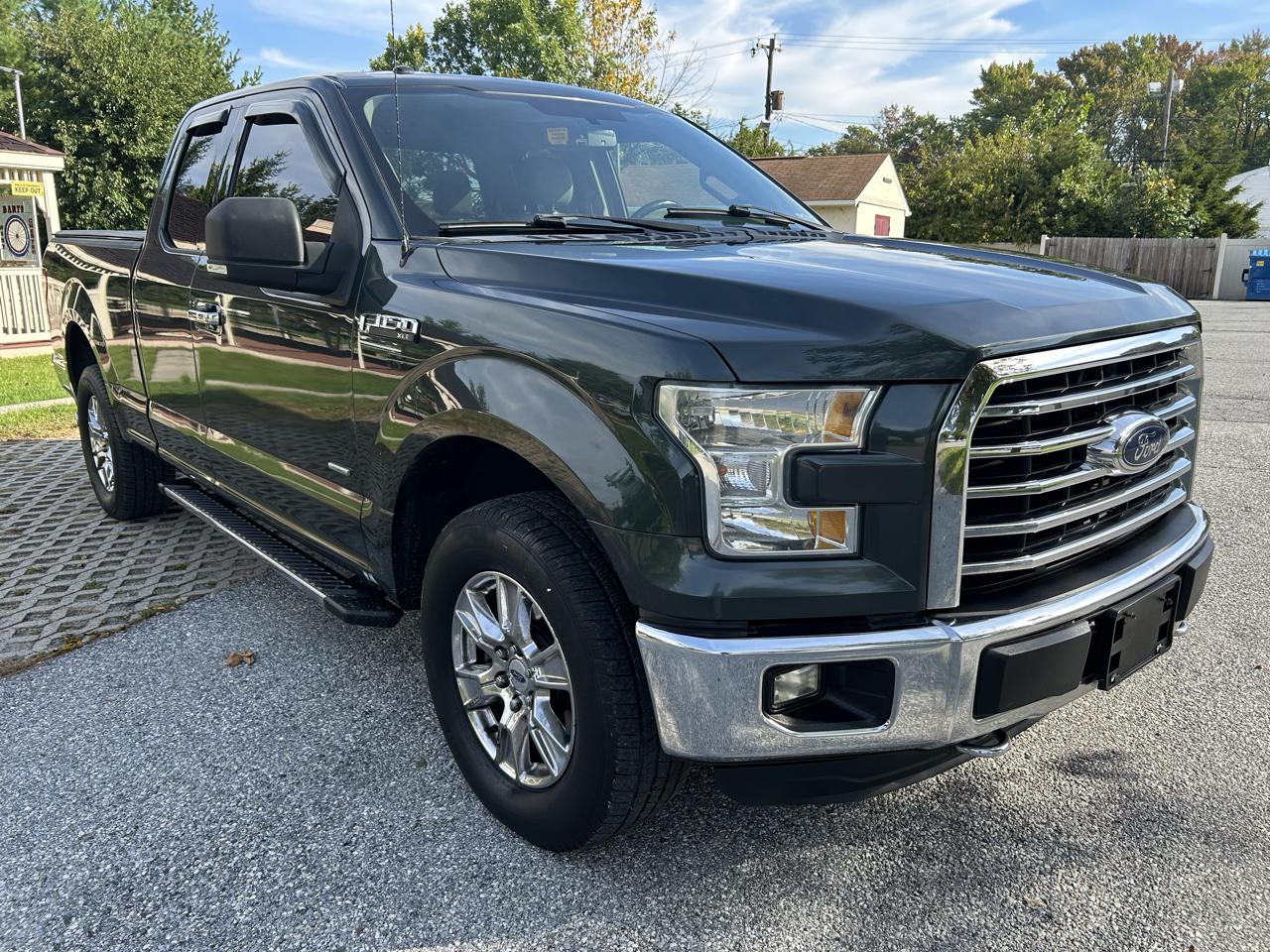 Ford F-150 XLT SuperCab 6.5-ft. Bed 4WD 2015