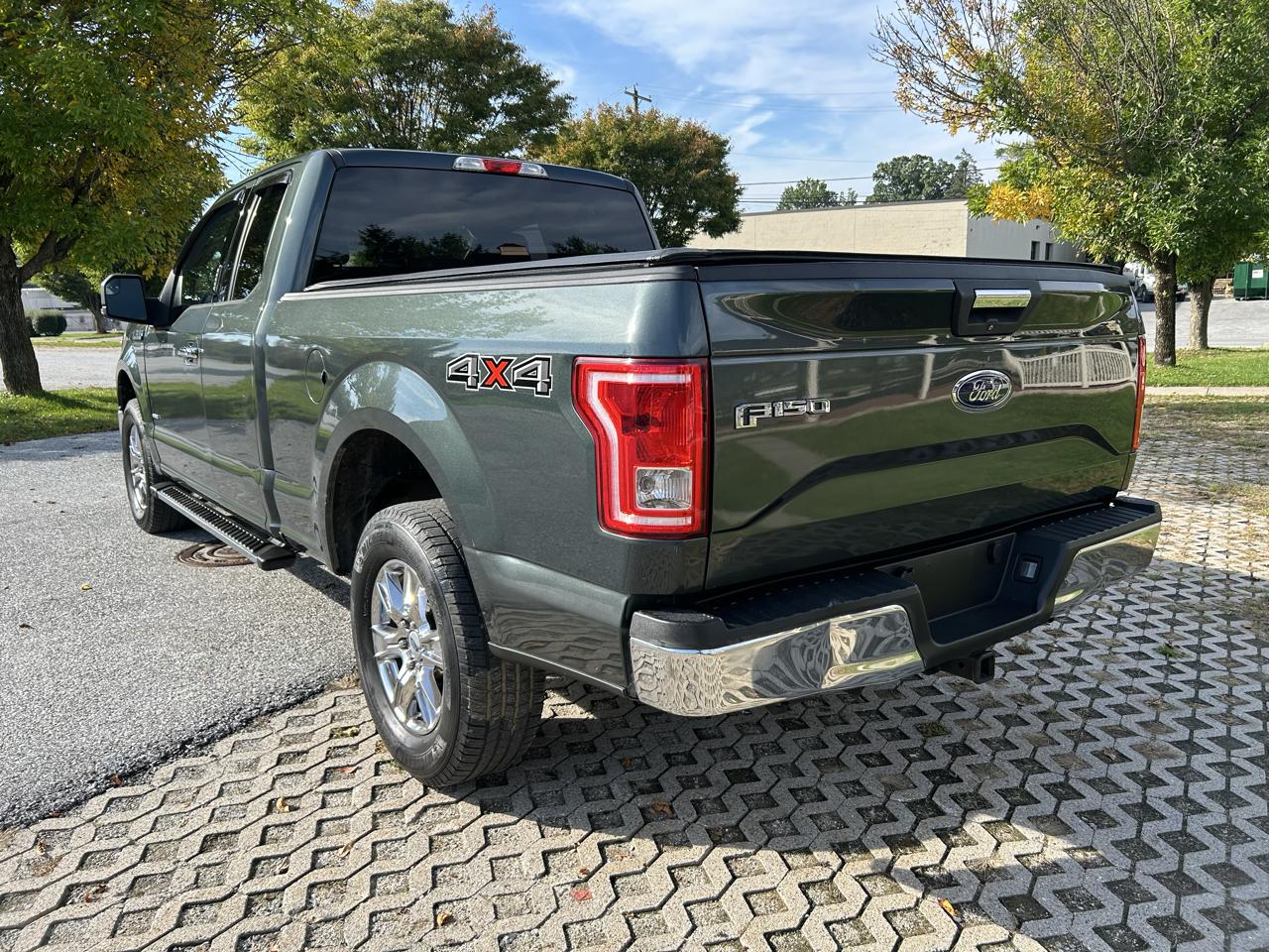 Ford F-150 XLT SuperCab 6.5-ft. Bed 4WD 2015